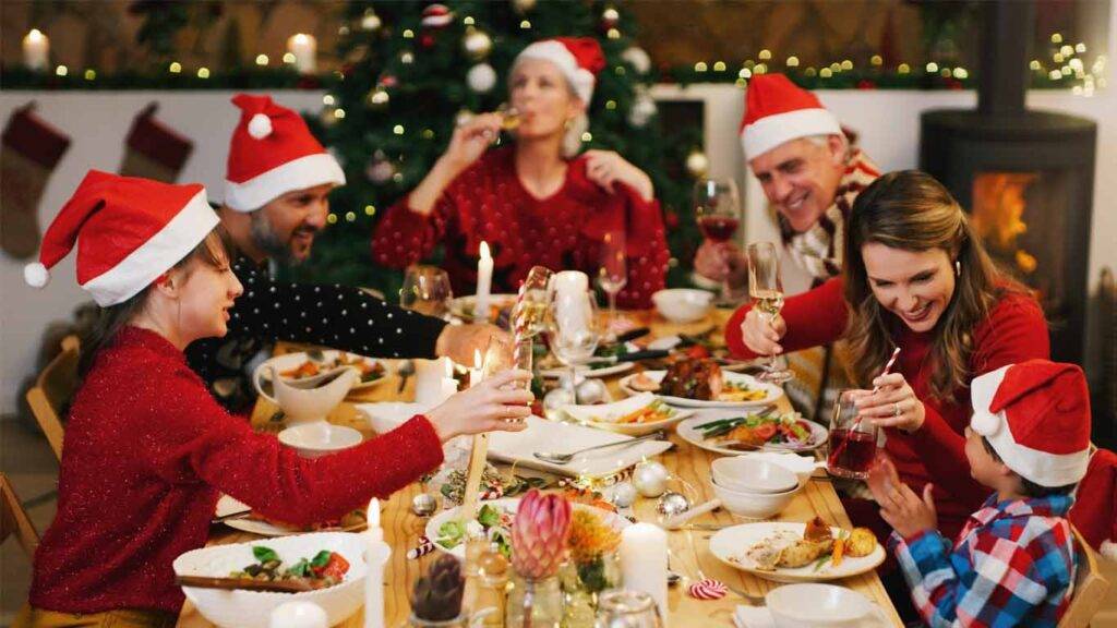 Navidad en casa - 10 Consejos para Preparar tu Hogar para las Fiestas Navideñas - Guía tu espacio